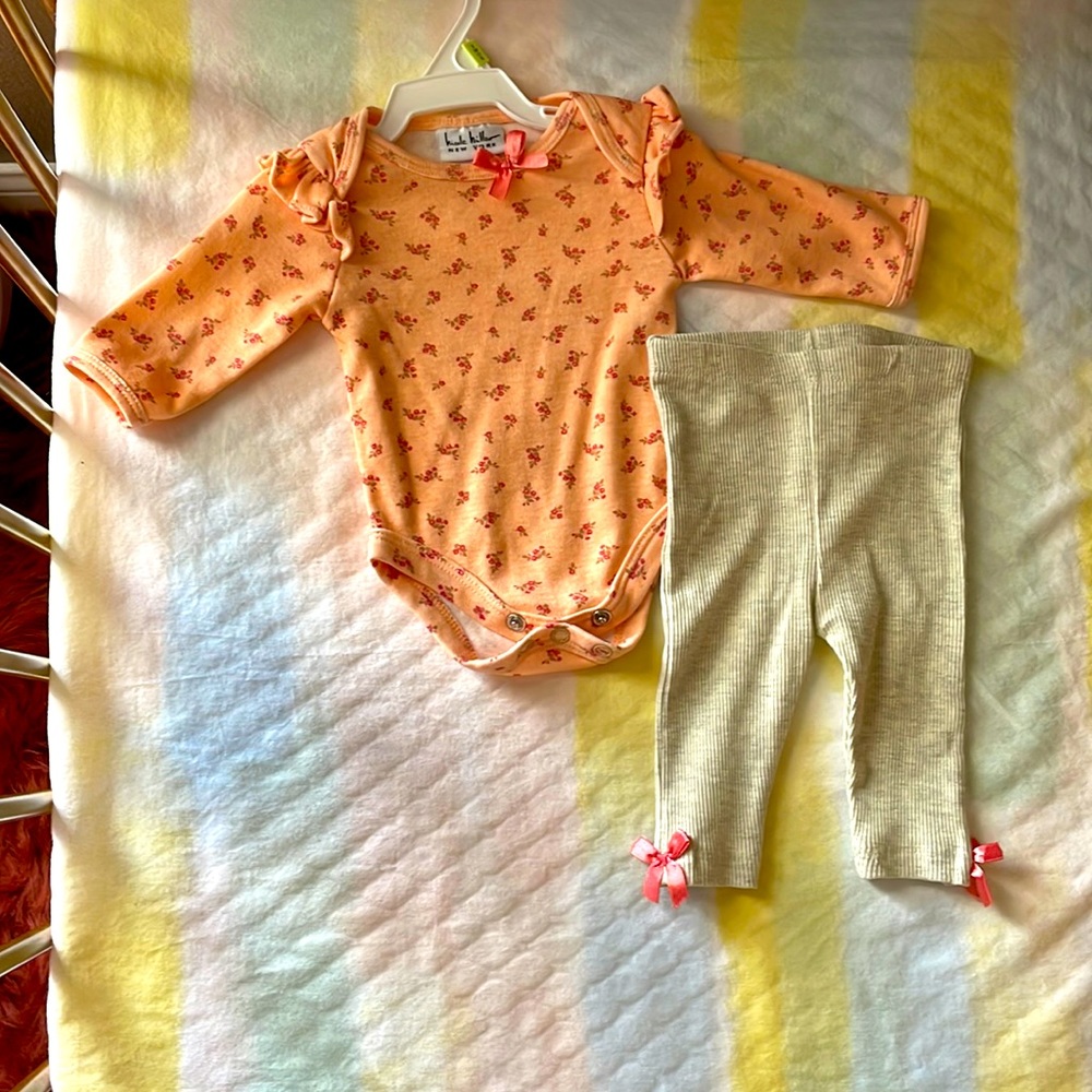 Nicole Miller New York 0-3months set